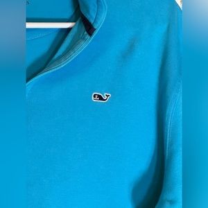 Vineyard Vines Blue Pullover  - Medium